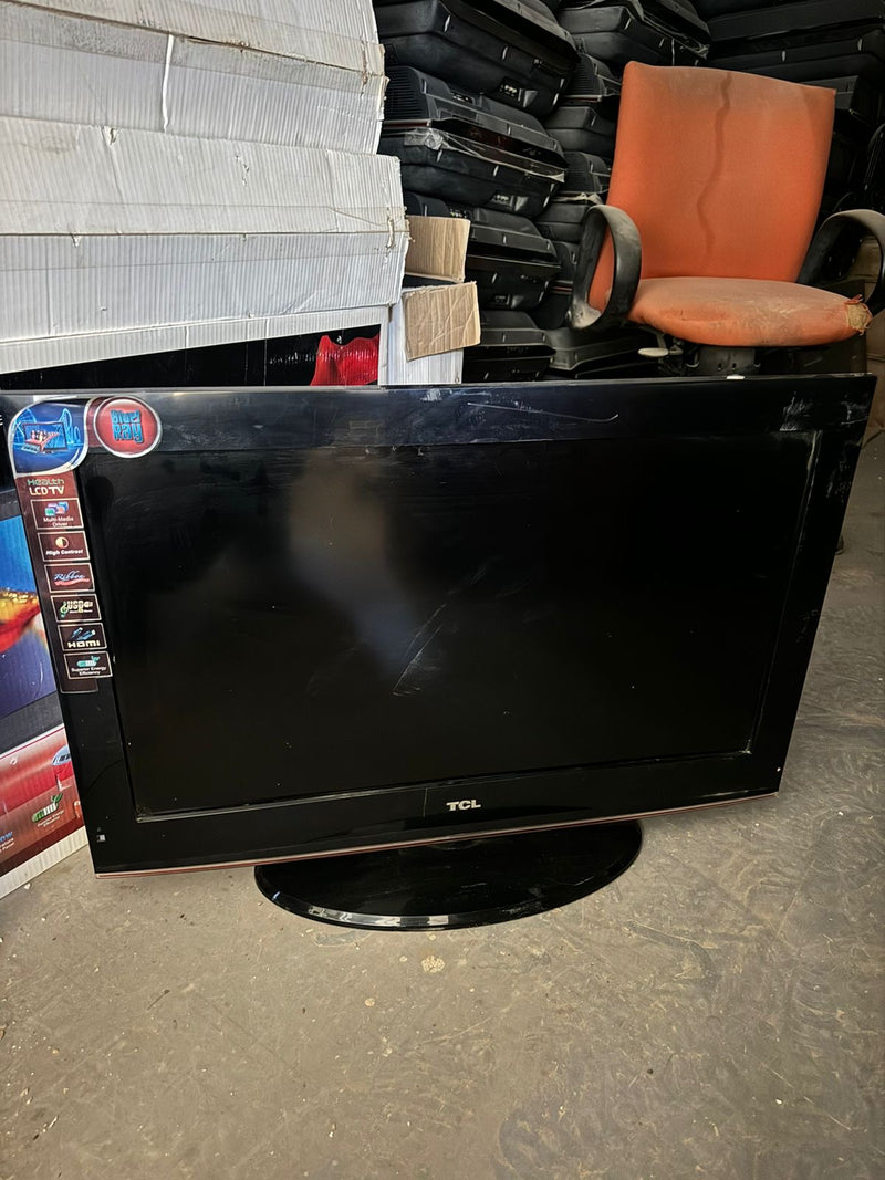 TCL TV 32" LCD